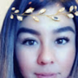 Meet your Posher, Alejandra